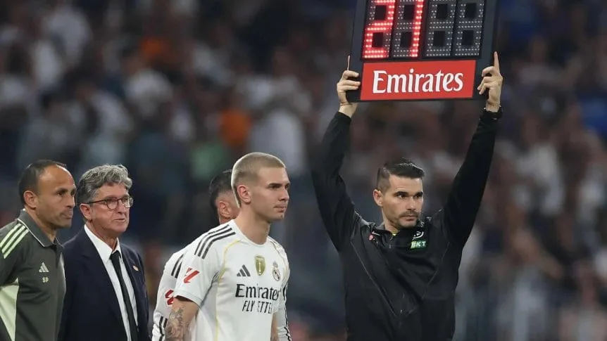 Cerró el mercado en Europa: las 10 transferencias más importantes de los jugadores argentinos