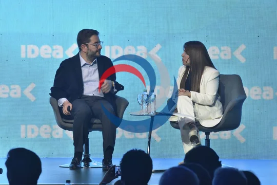 Coloquio de IDEA: Casi una declaración de guerra con Milei ausente; «China con mayor peso en 18 de 20 siglos»