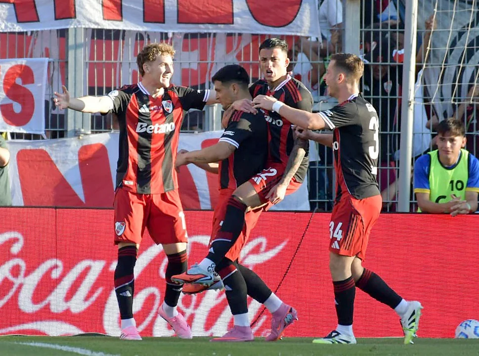 River superó a Racing y es semifinalista de la Copa Argentina