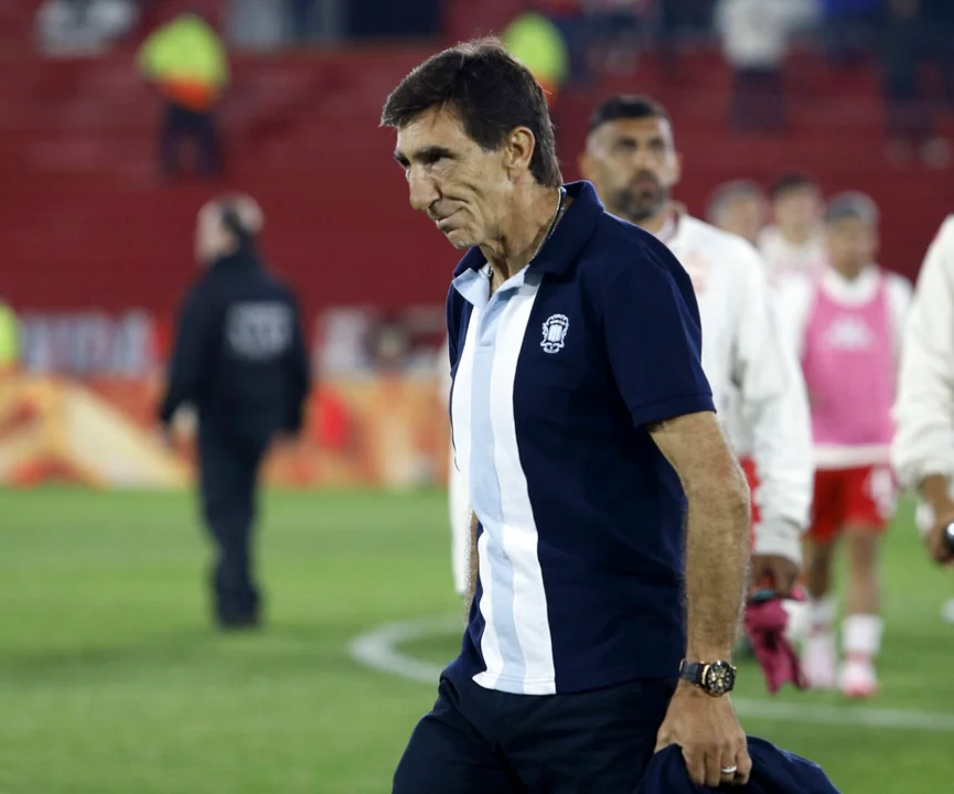 Racing recibe a Aldosivi, con mayoría de suplentes y con la mente en Flamengo