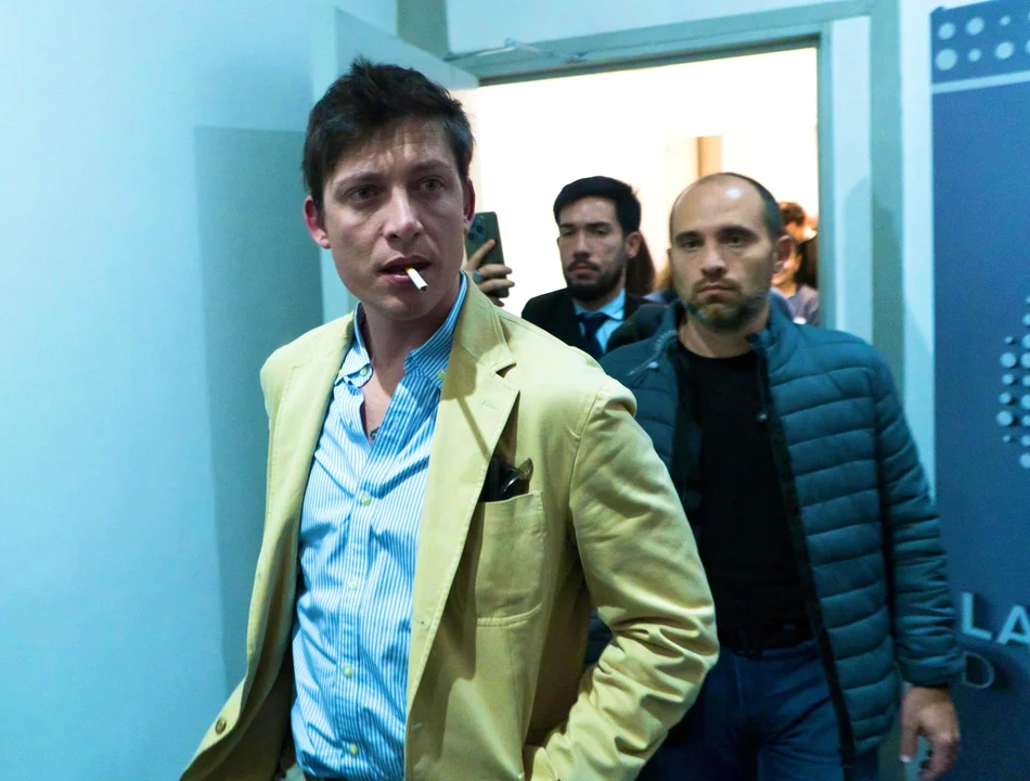 La fría y contundente respuesta de Santiago Caputo a la amenaza de Fred Machado: «Mensaje…»