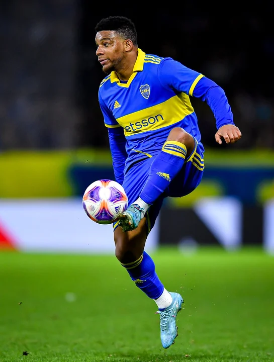 Frank Fabra confirmó su salida de Boca y sueña con volver a Colombia