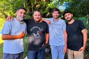 Música y danza folklórica con “La Nochera de Kike Teruel”