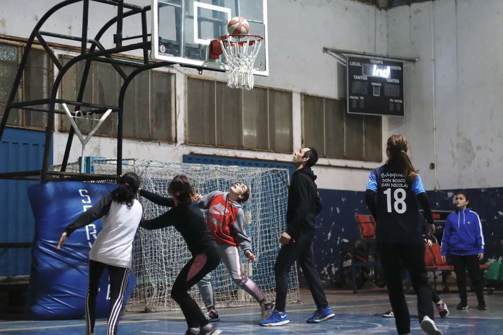 Rige la ley que prohíbe cortar la luz, gas y agua a hospitales, escuelas y clubes