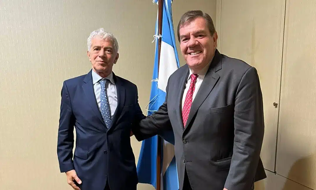 La MGP desguarnecida: Montenegro se va pero dijo que ser ministro «es una operación»; Siempre monte oscuro