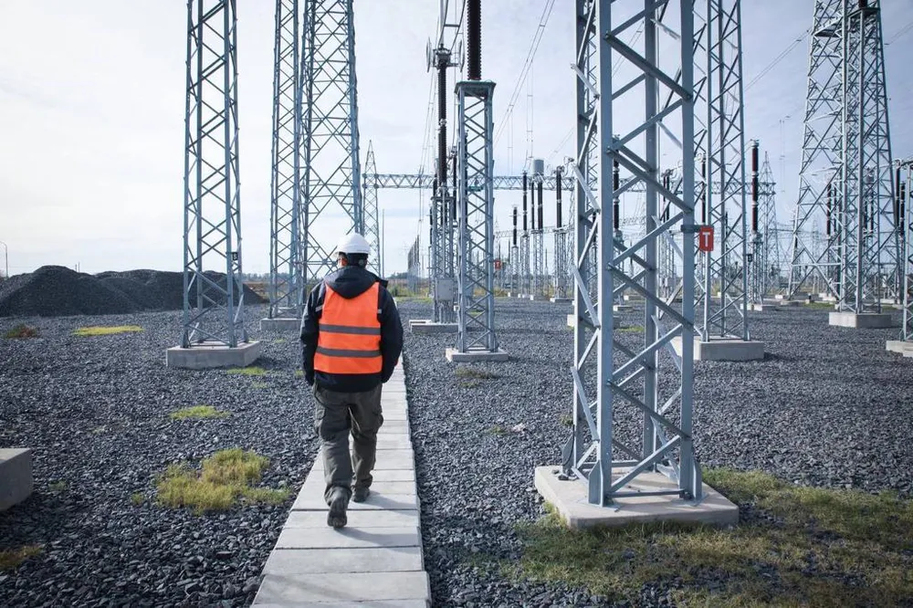 Cómo en los ´90 y también con el gas: Quitan subsidios a la energía eléctrica