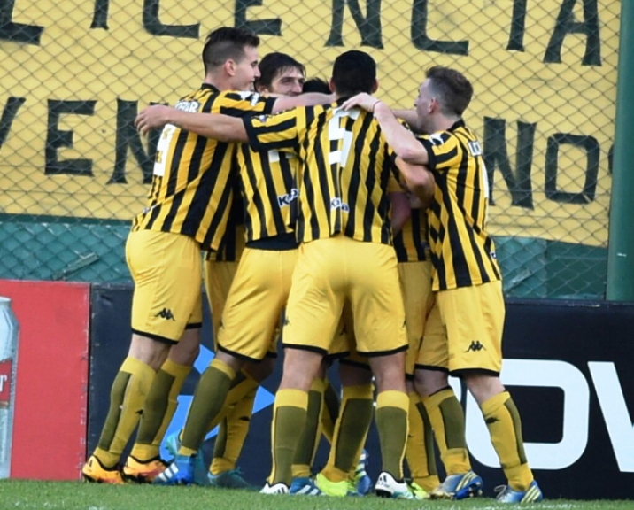 Renunciemos YA.  Santamarina, A LAS COSAS!