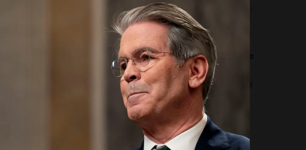 Tras el ambiguo mensaje de Scott Bessent, Luis Caputo y Santiago Bausili viajan mañana a Washington