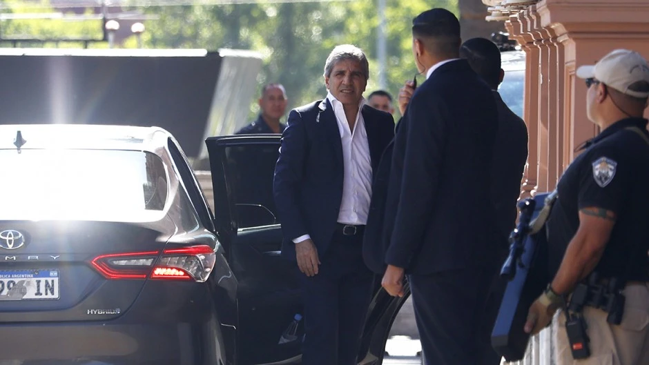 Los bancos españoles hablan de «recesión» y le cortan el crédito a los argentinos