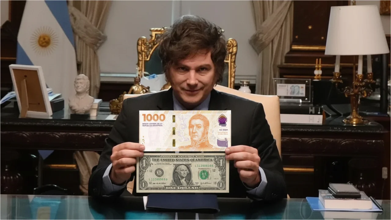 Financial Times asegura que Trump impulsa la dolarización global y ve a Argentina como «candidato principal»