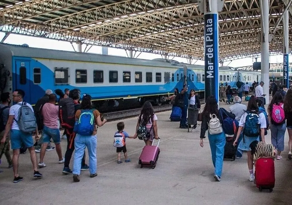 Trenes Argentinos ya puso a la venta los pasajes para viajar a Mar del Plata este verano