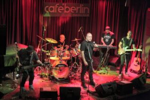 Doble tributo a Peter Gabriel y Phil Collins en Abbey Road