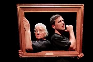 El “Festival de Estrenos” de El Galpón de las Artes presenta “Solos, un lienzo en blanco”