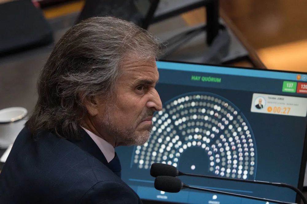 El Gobierno advierte que el Presupuesto aprobado no le sirve porque «obliga a gobernar con déficit»