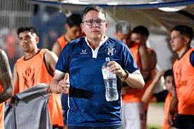 «En 48 hs Pablo Martel será el DT de Alvarado » (Diego Aspitía)