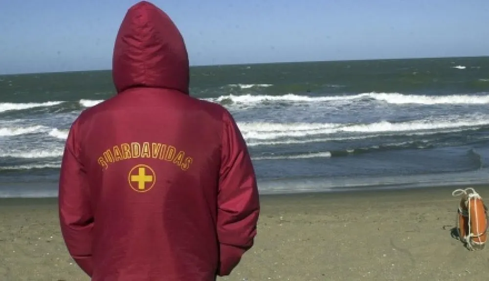 Pinamar: los guardavidas dicen que el Municipio ofreció paritarias del 0%