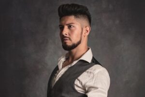 Flamenco y fusión internacional: Juan Amador llega al Teatro Vorterix