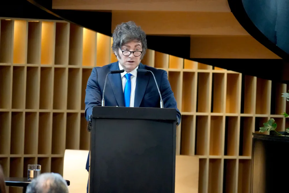 Mensajes de navidad: Milei anunció más ajuste y pidió «abrocharse los cinturones»