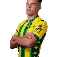 «Pipi» Indacoechea dejó el fútbol a los 25 años y será Martillero público