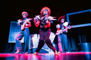 El fenómeno Vox Popurri abre el verano con funciones todos los domingos