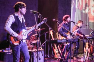 Helter Skelter presenta su nuevo show homenaje a The Beatles en la Sala Payró