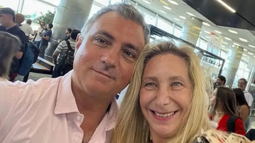 El partido se transforma en el nuevo foco de la pelea peronista, mientras Karina lanza la carrera libertaria