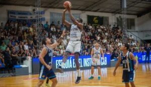 Al fin, Peñarol fuera de casa en la LNB