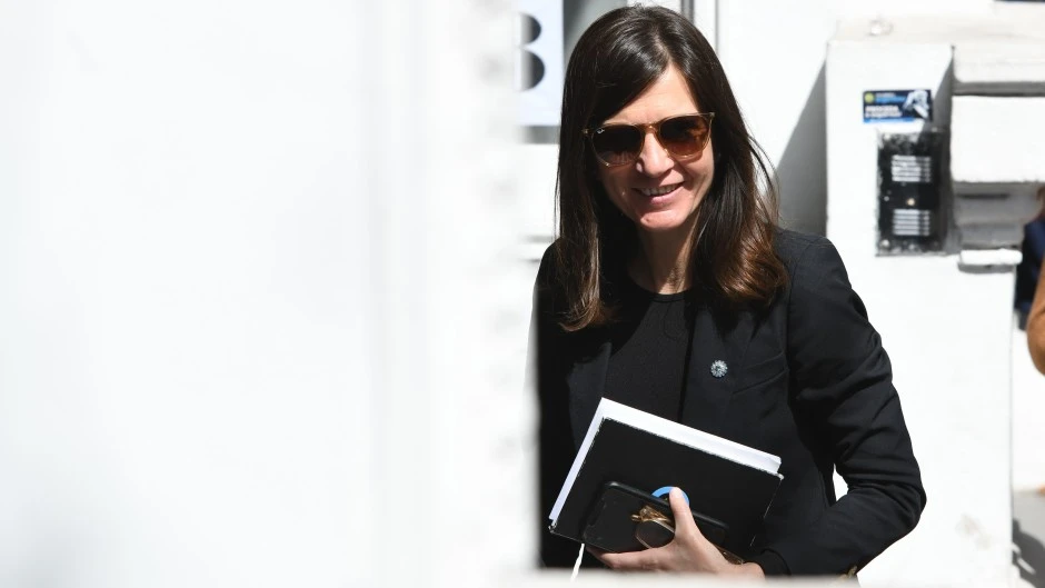 Interna peronista con ofertas clásicas: Siempre cobran los mismos; Oposición desteñida en Mar del Plata