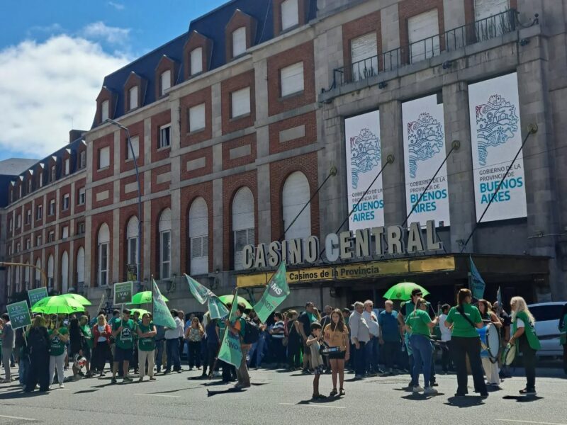 Paro total en los casinos por el estancamiento de la paritaria