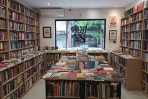 La librería El Gran Pez presenta una agenda cultural diversa para todo febrero