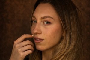 La artista miramarense Mica Mujica integra el elenco de “Drácula: la resurrección”