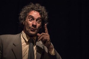 El Grupo Sin Guardia trae a Mar del Plata “Un señor alto, rubio, de bigote”