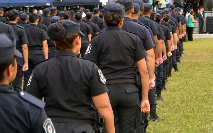 La Provincia anunció un aumento salarial del 11% para la Policía Bonaerense