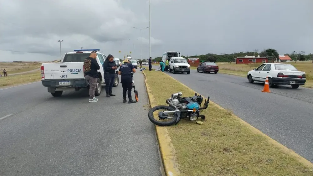 Un hombre y una mujer mueren tras el choque en moto sobre la Ruta 11: Fue frente al GADA 601