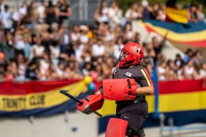 La arquera del Trinity y su «heroísmo» definiendo por penales en Hóckey el ascenso