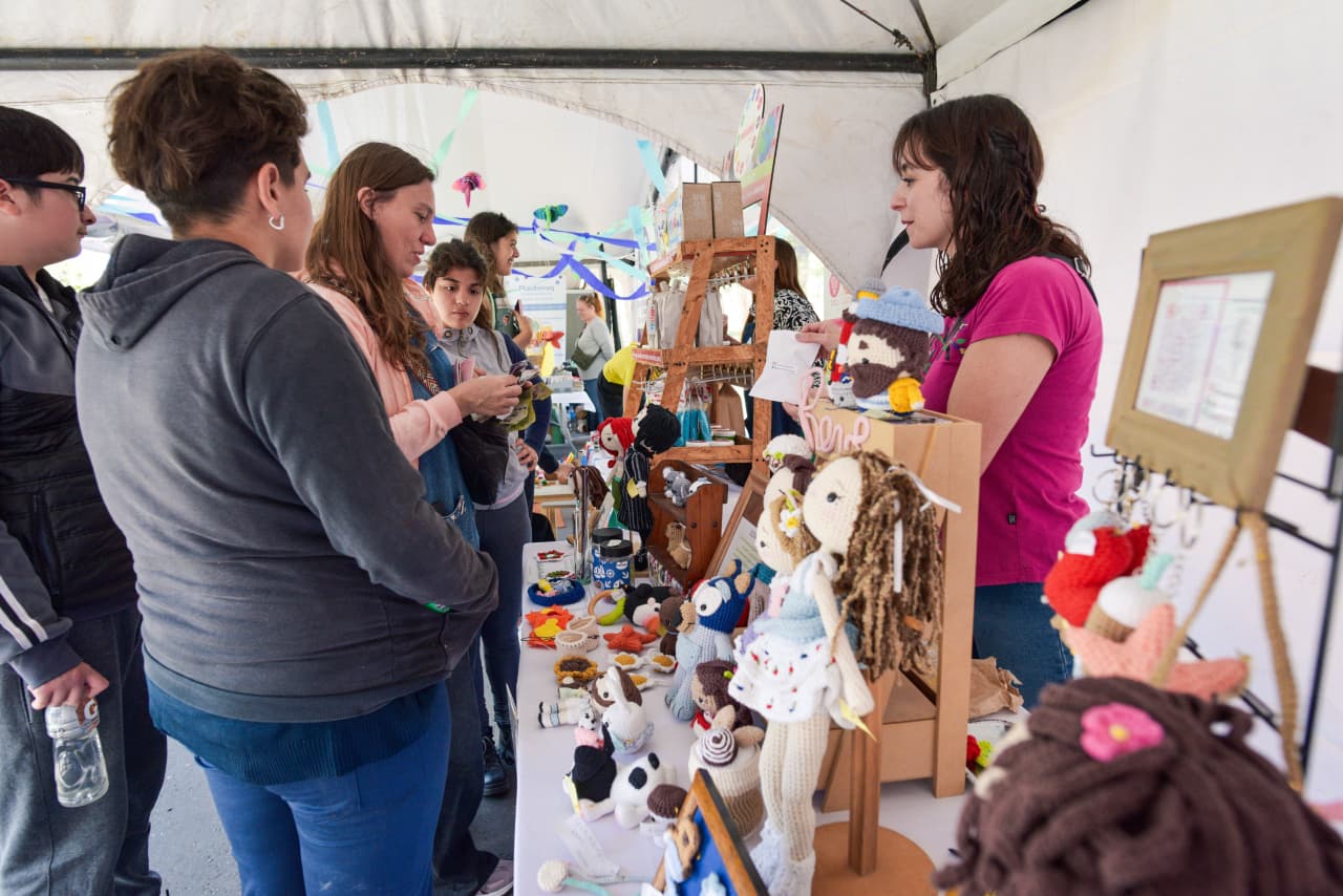 Sabores Sobre Ruedas y Expo Emprendedores visitarán Plaza Pueyrredon