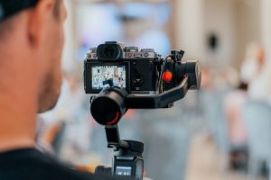 Anuncian un taller teórico-práctico de cine con certificación de la Universidad Nacional