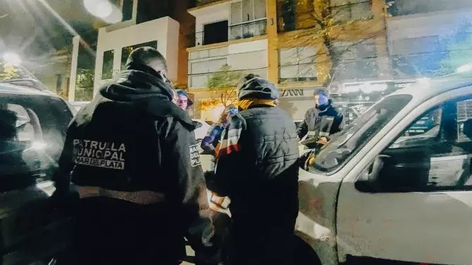 Delincuente aprehendido con cocaína fraccionada en la vía pública