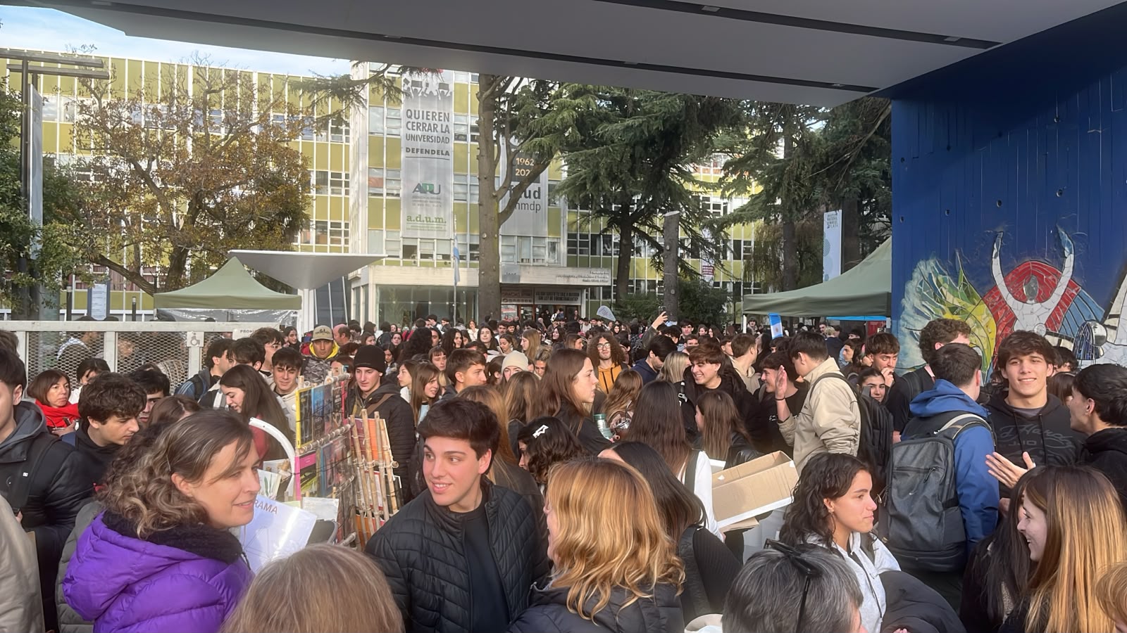 Evacuaron el Complejo Universitario por una amenaza de bomba