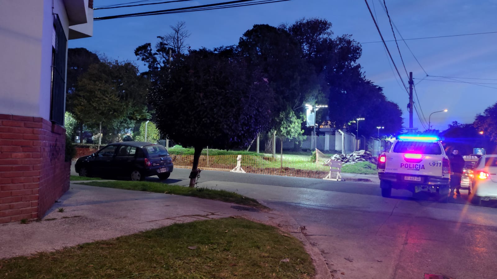 Evacuaron el Complejo Universitario por una amenaza de bomba - Image 2