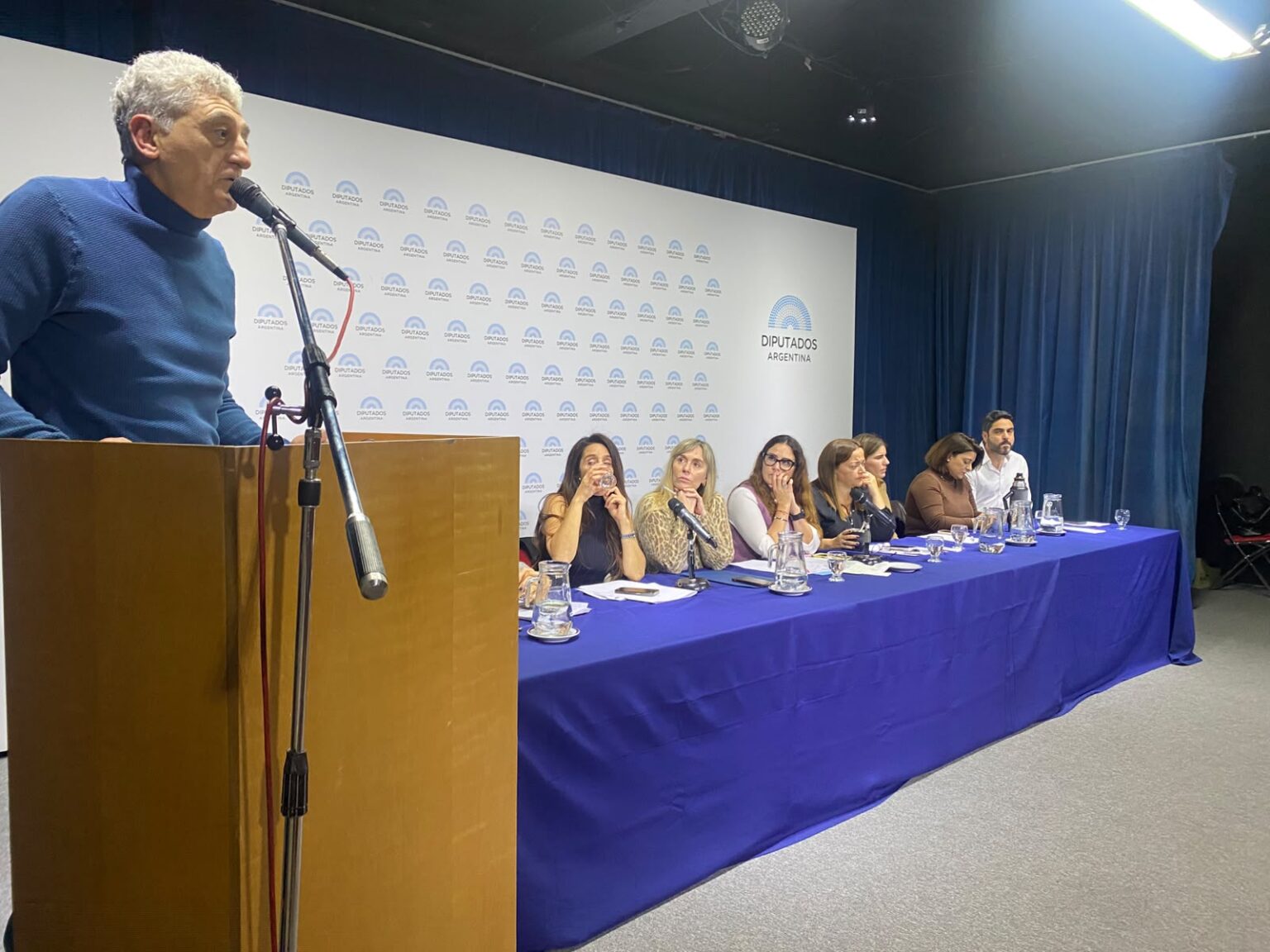 La quita de la Zona Fría unió al peronismo en el Congreso: fuerte presencia de intendentes