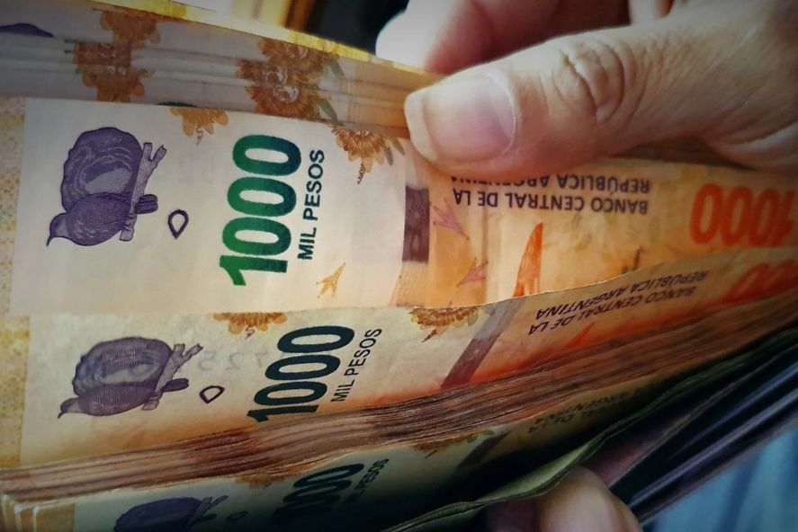 Ni viajes ni ahorro: el aguinaldo de la era Milei se va en tapar agujeros