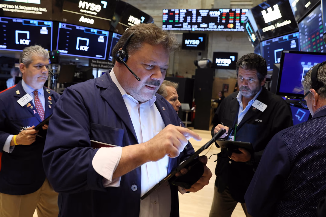 Subió el riesgo país hasta los 442 puntos básicos: ¿cómo fue el lunes para los mercados?