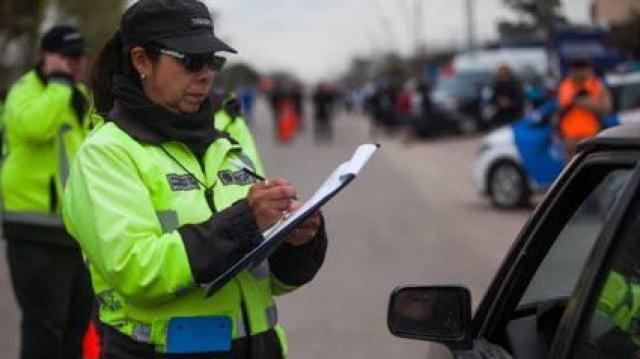 Caos en movilidad urbana: Dejan de hacer operativos de alcoholemia en el tránsito