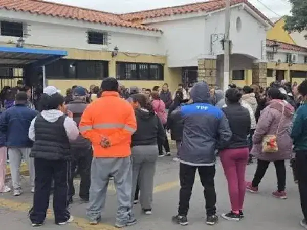 En Santa Teresita y San Clemente volvieron a reclamar por tarifas de EDEA: denuncian facturas de hasta 1.000 dólares