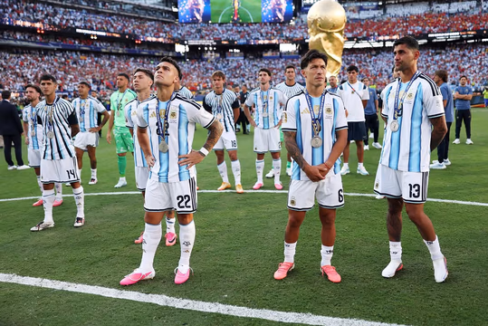 Un jugador de la Selección argentina se pronunció en contra de la ley de Tierras: “No se venden”