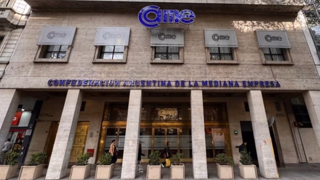 La CAME desmintió al Gobierno y afirmó que las familias se endeudan para comer
