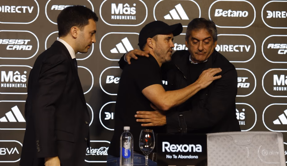 “Insostenible sin los resultados”: el dolor de Coudet al anunciar su salida de River