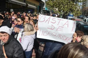 Hartazgo vecinal: protestarán con cacerolazos en Don Bosco y San Juan por la creciente ola de robos
