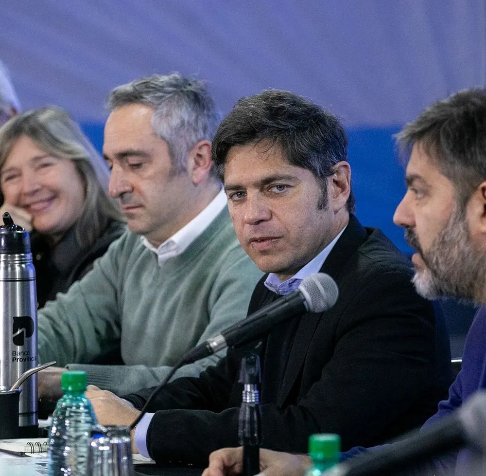 Peronismo y procrastinación: ¿por qué Kicillof retrasa el diálogo con Cristina Kirchner?